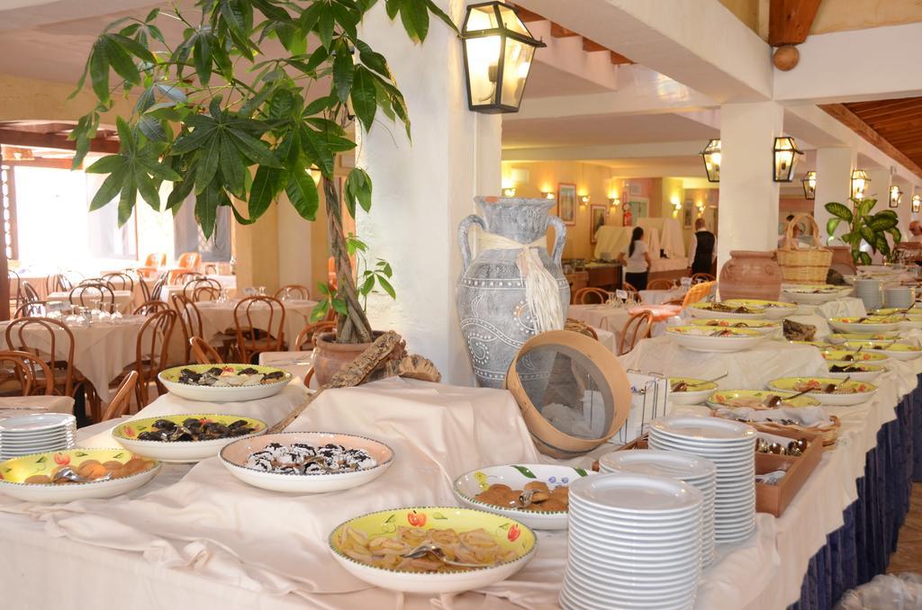 Amarestyle Igv Club Santagiusta Hotell Costa Rei Exteriör bild
