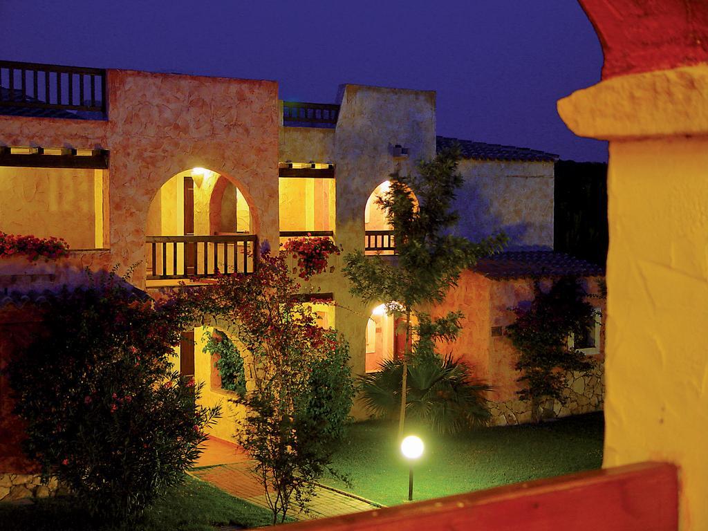 Amarestyle Igv Club Santagiusta Hotell Costa Rei Exteriör bild